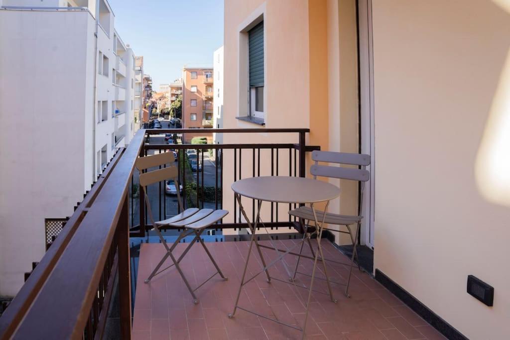 Apartamento 021 - Casa Ponente Con Terrazzo - Centro Citta, Carruggio E Mare Baia Del Silenzio A 500 M Sestri Levante Exterior foto